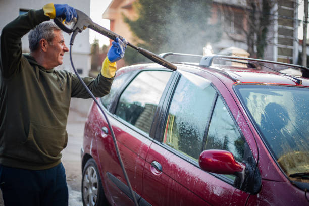 Best Sidewalk Pressure Washing  in Burlington, IA